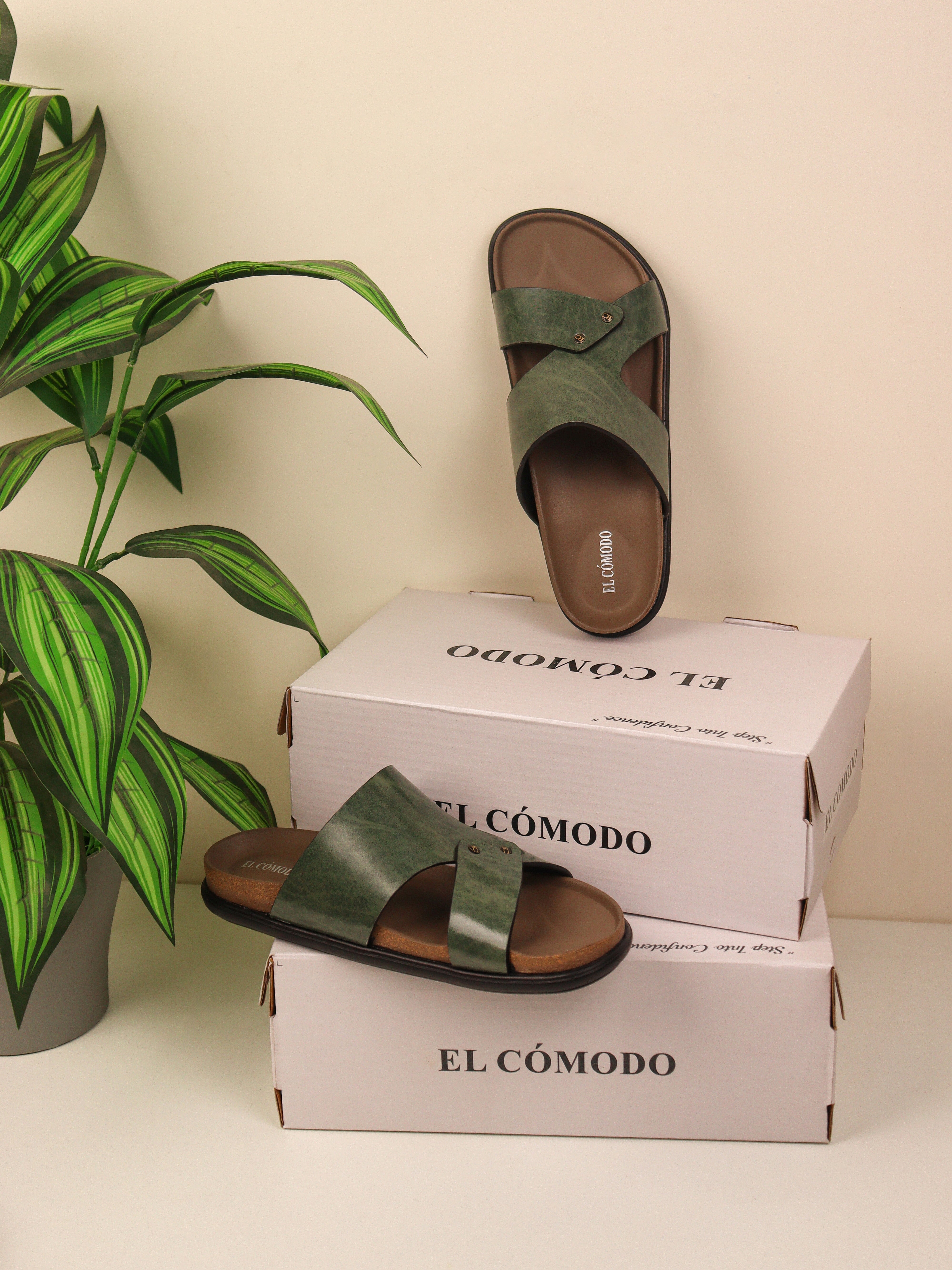 Men's Cross Strap Slippers: Green