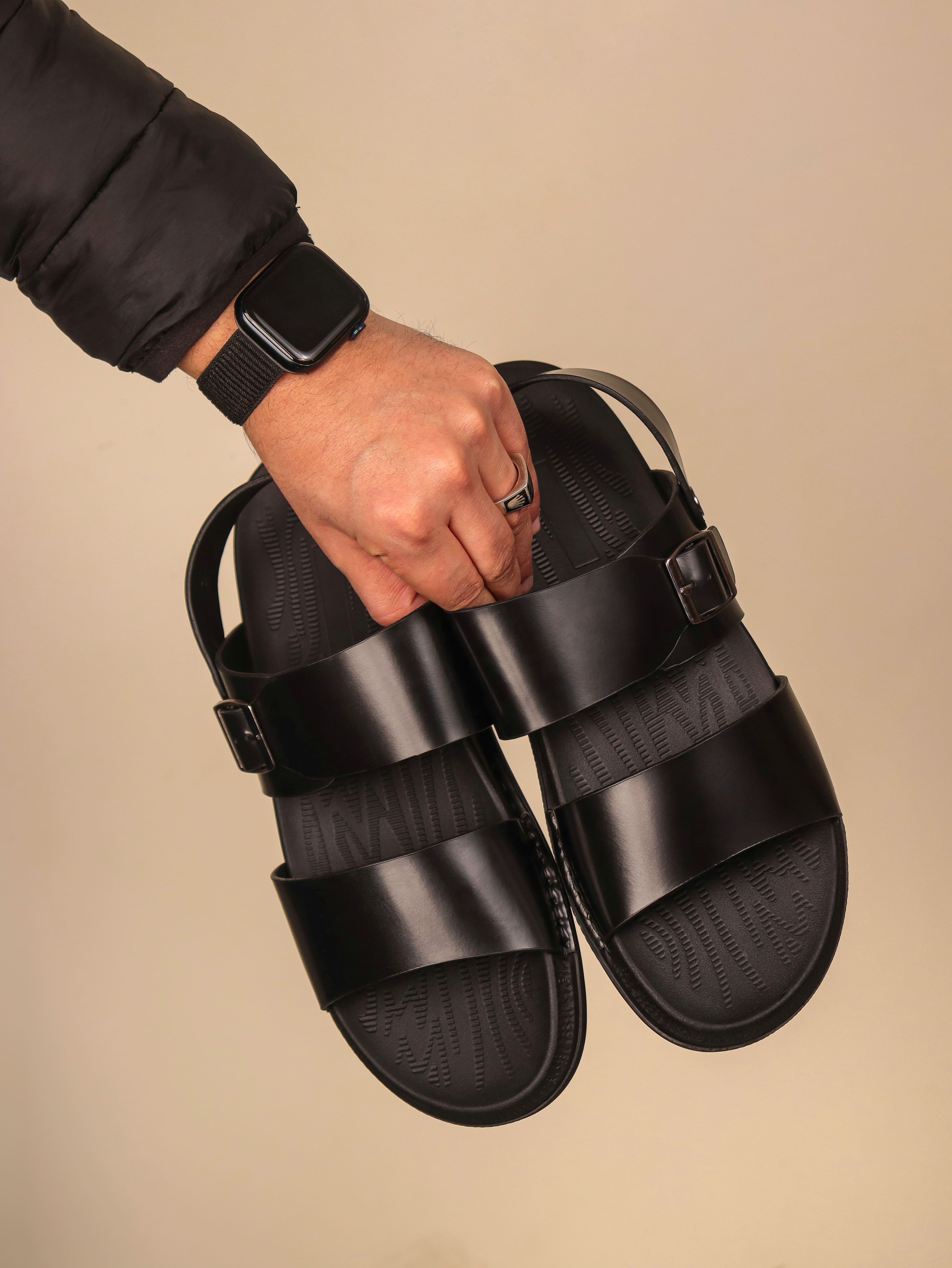 Men's Buckle Ease Sandals