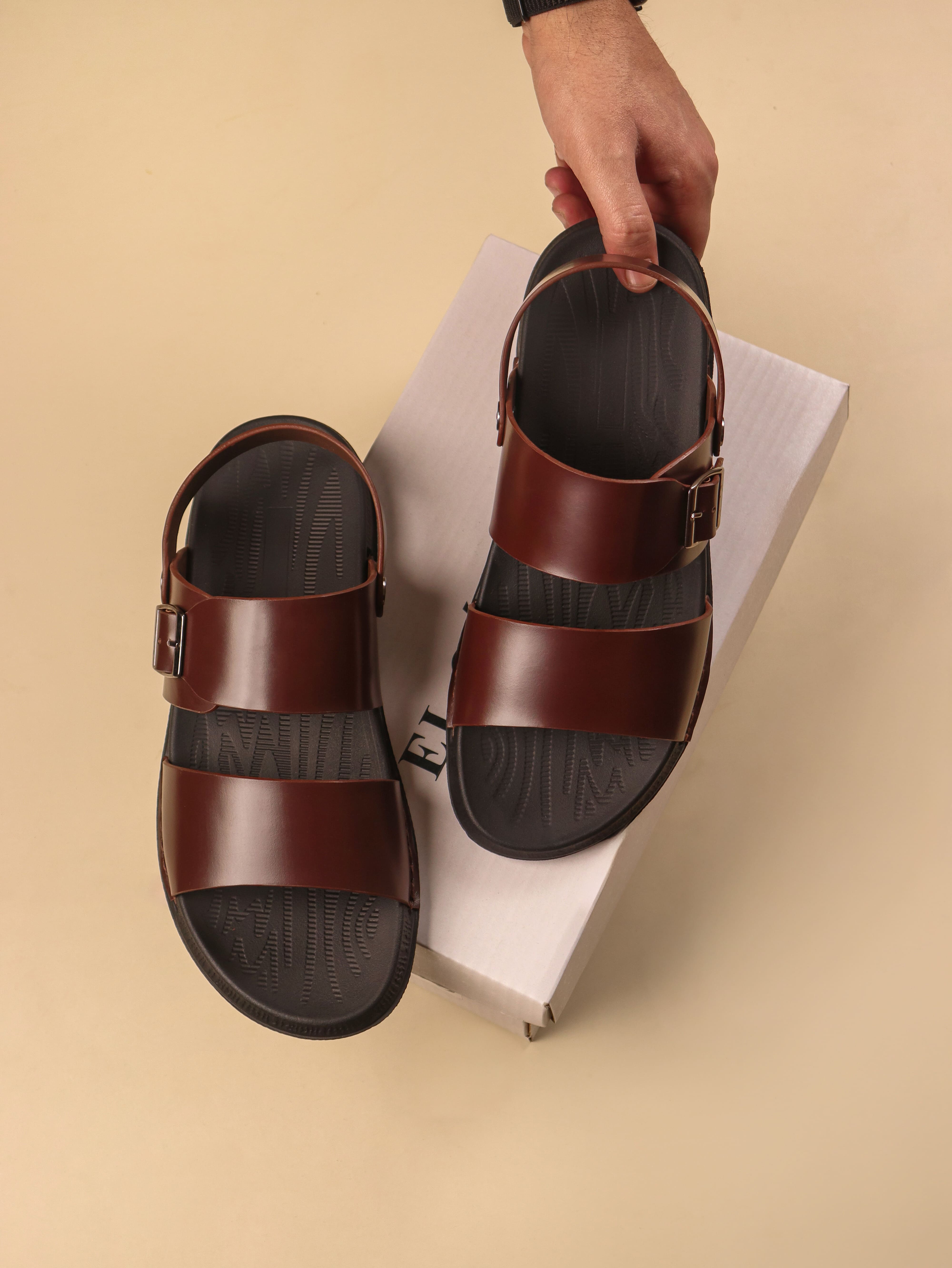 Men's Buckle Ease Sandals