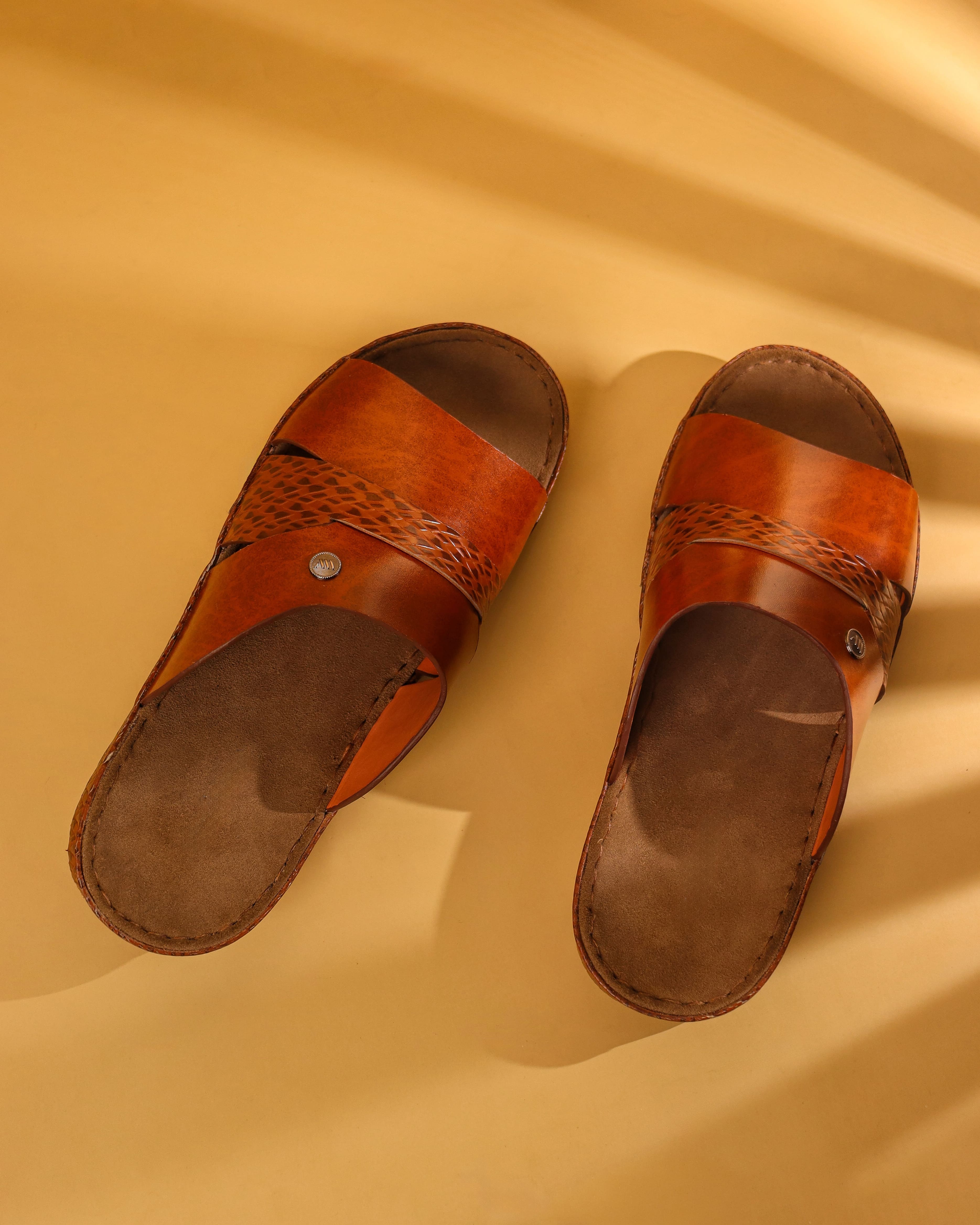 Men's Soft Step Slippers: Tan