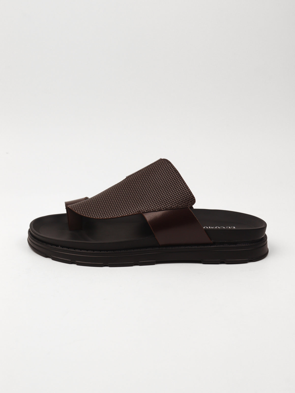 Men's Textured Toe Ring Slippers: Dark Brown