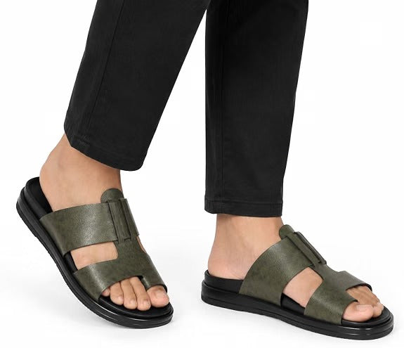 Men's Contemporary Leather Toe-Ring Slides - Green